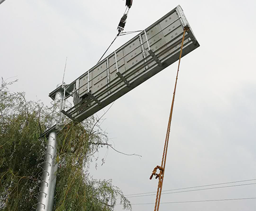 道路LED显示屏杆